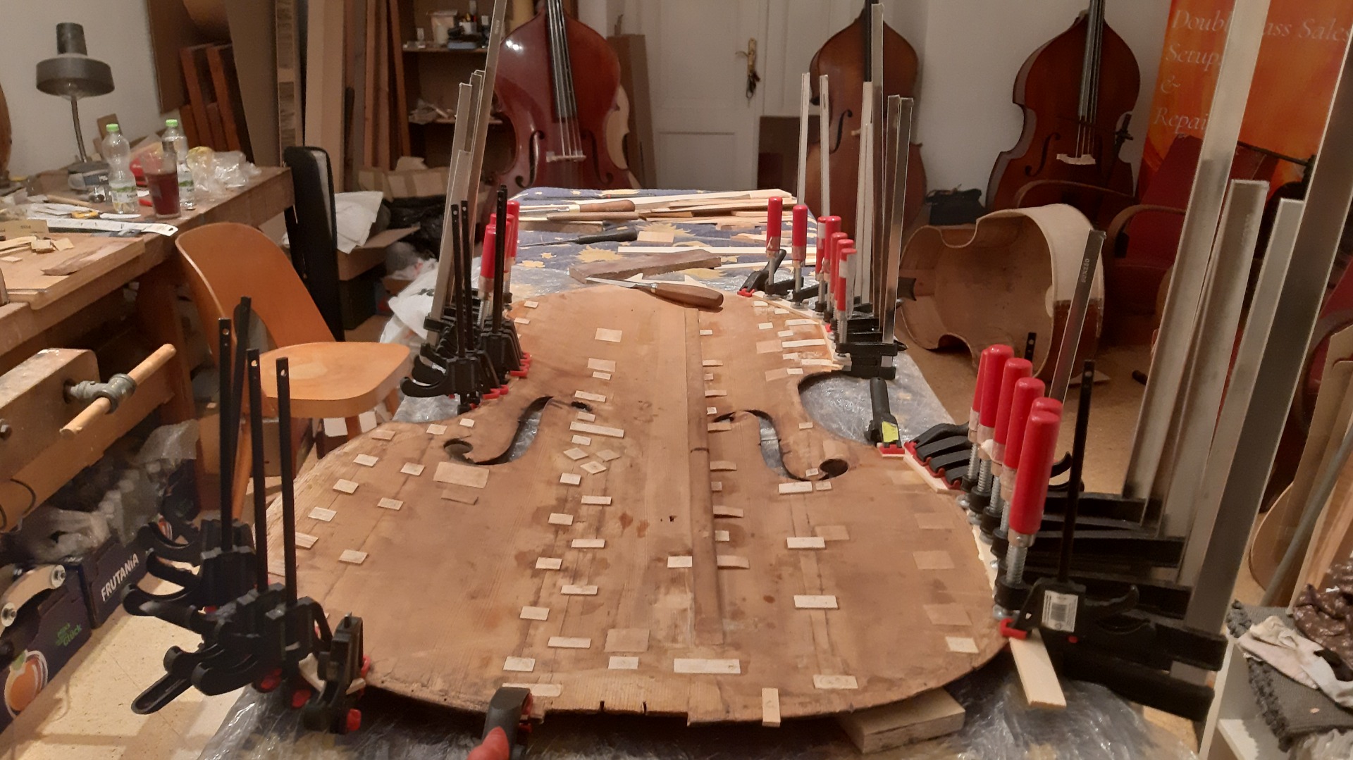 Kontrabasum ateliér