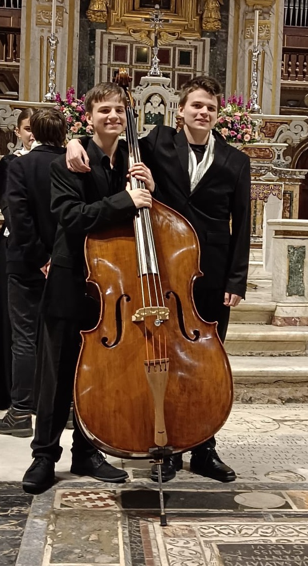 Matěj se svým bratrem v Římě 2025